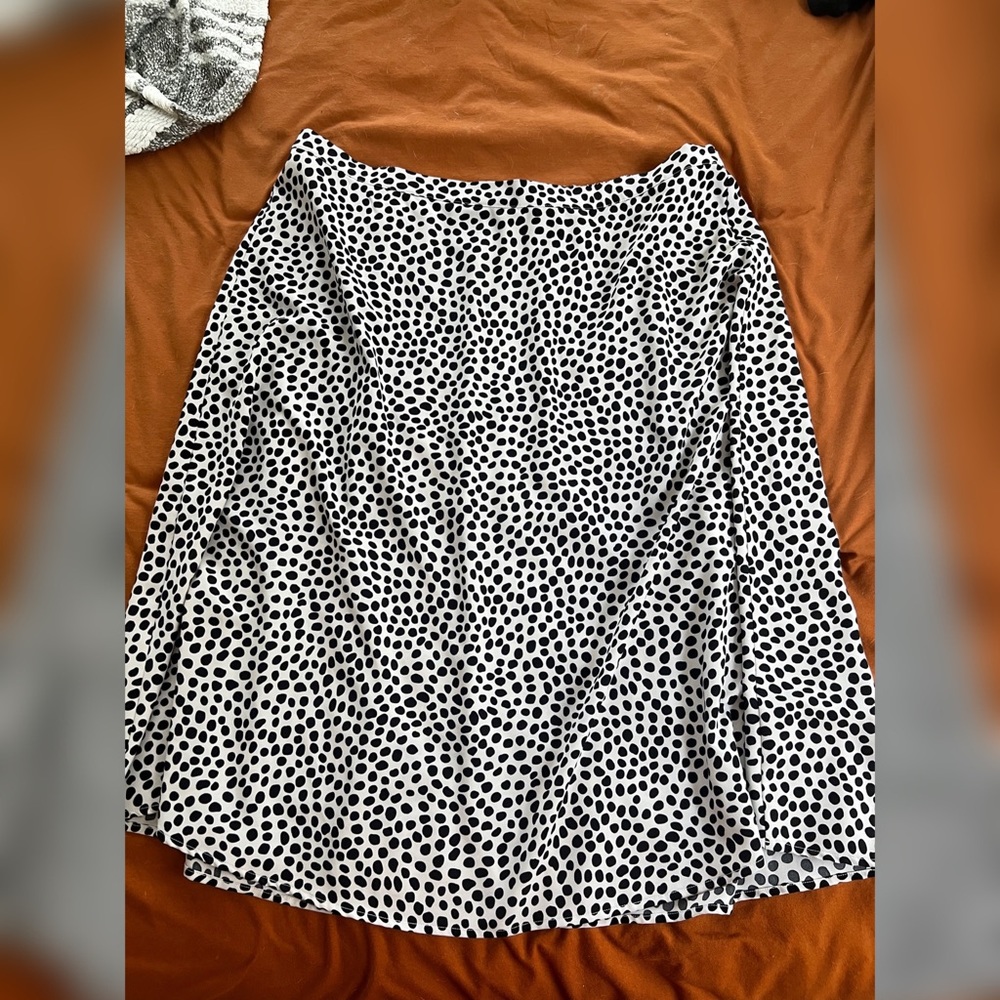 Tahari women - pulse size swing skirt -2x